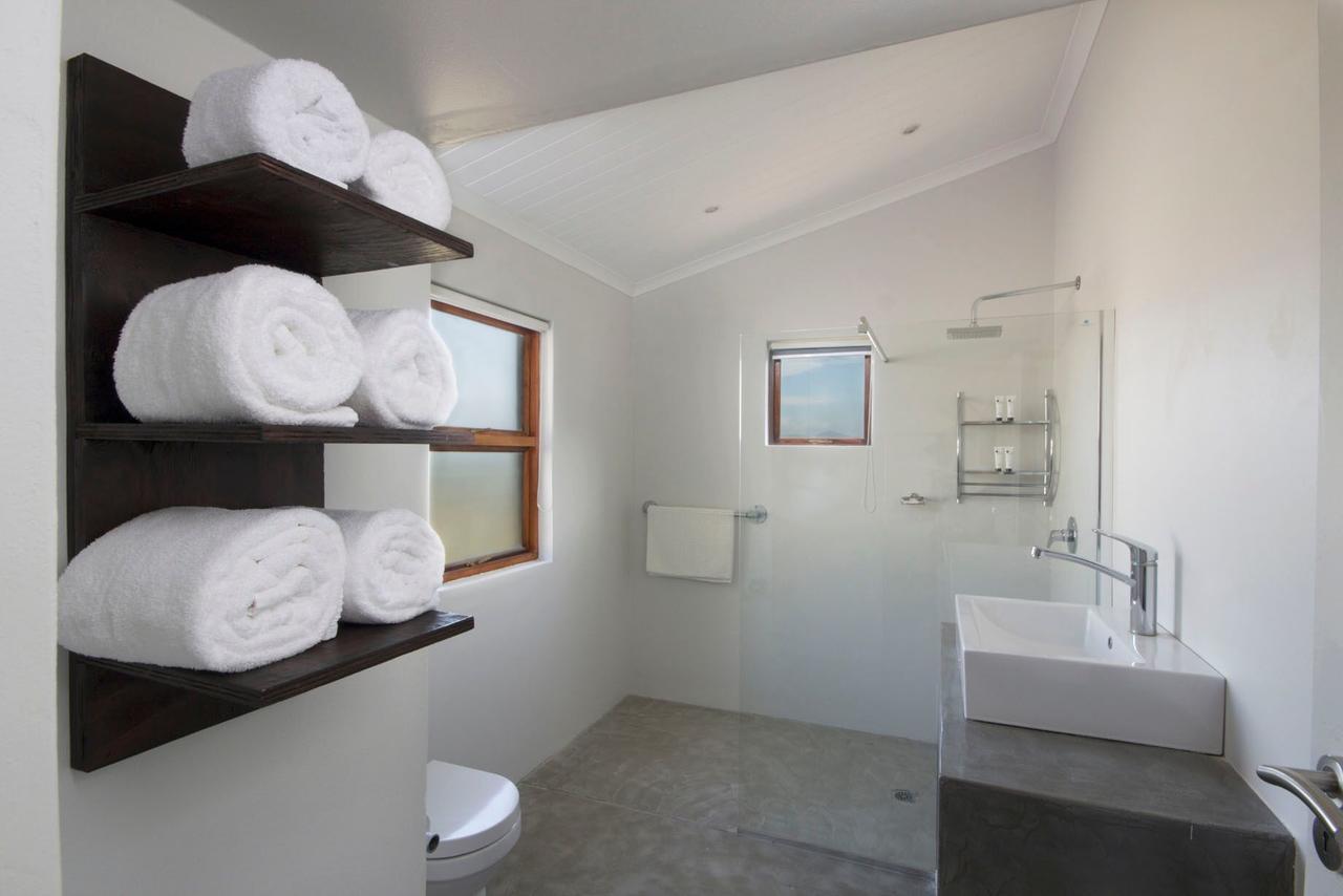 Misty Mountains Villa Hermanus Exterior photo